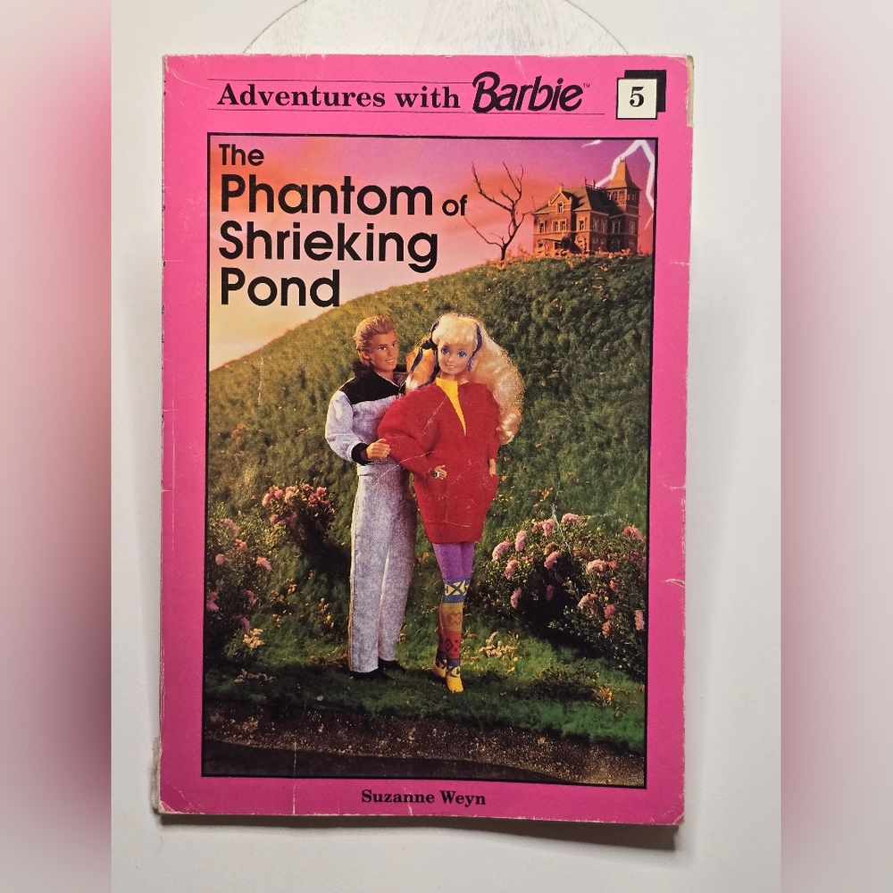The Phantom of Shrieking Pond by Suzanne Weyn Adventures~ Damaged